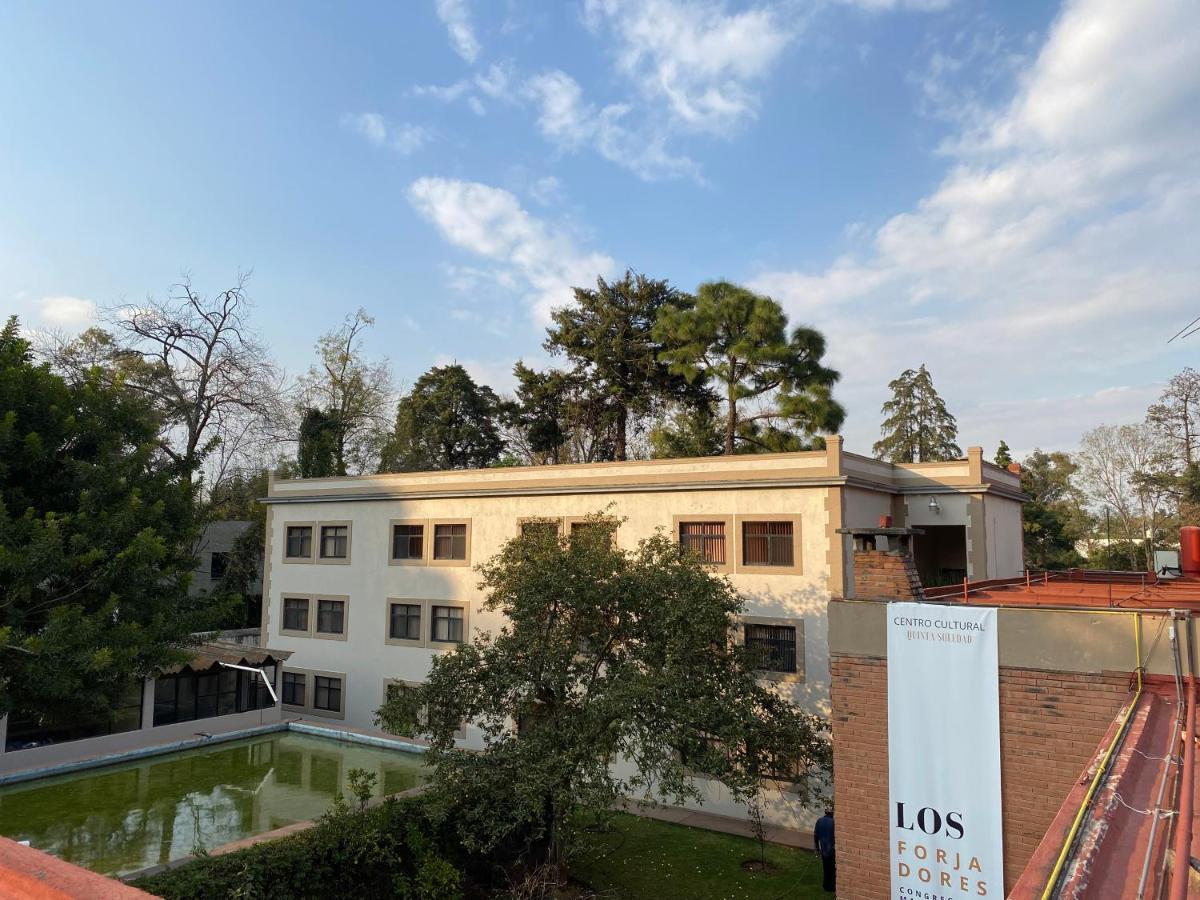 Hotel Express Quinta Soledad Kota Meksiko Bagian luar foto