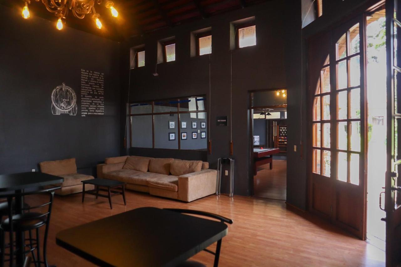 Hotel Express Quinta Soledad Kota Meksiko Bagian luar foto