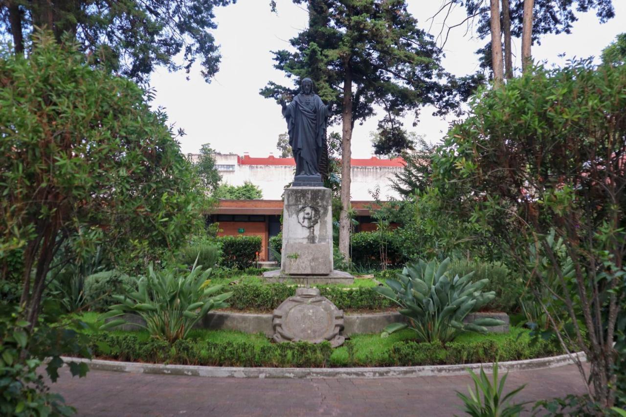 Hotel Express Quinta Soledad Kota Meksiko Bagian luar foto